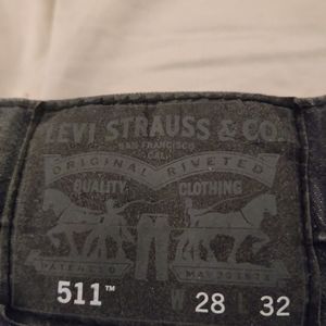 Levi's 511 Slim Dark Gray.